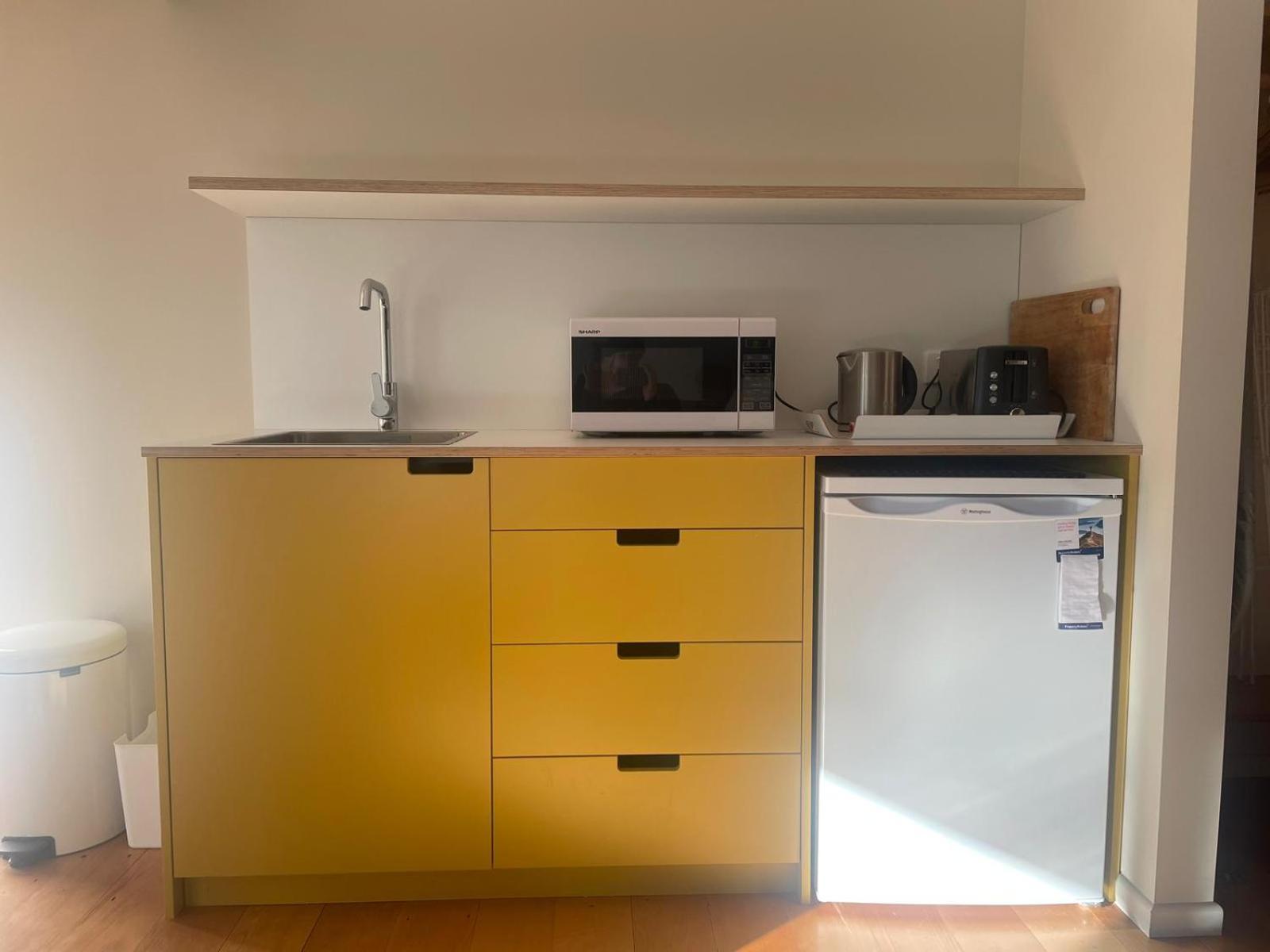 Kowhai Studio -Private Opposite Golf Course In Central Wanaka Ngoại thất bức ảnh