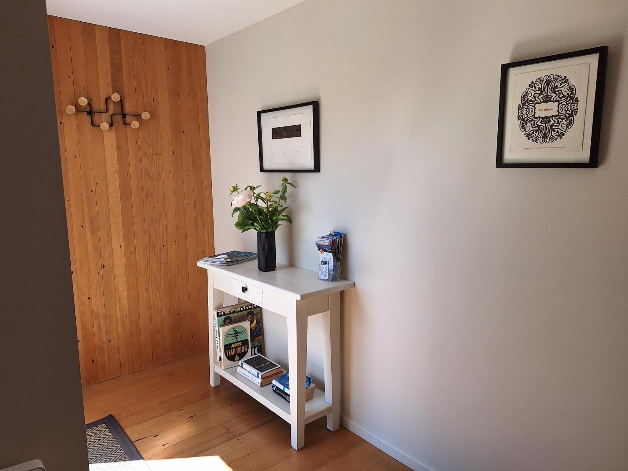 Kowhai Studio -Private Opposite Golf Course In Central Wanaka Ngoại thất bức ảnh